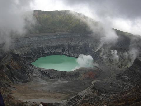 Tour de Café Doka y Volcán Poás